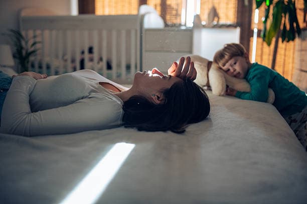 Semnele depresiei postnatale.